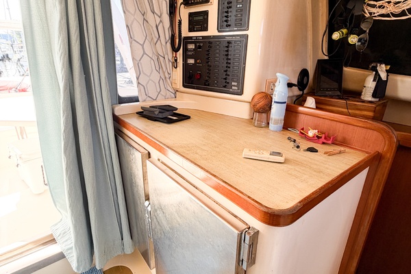 MYSTIQUE 40ft Leopard Yacht For Sale