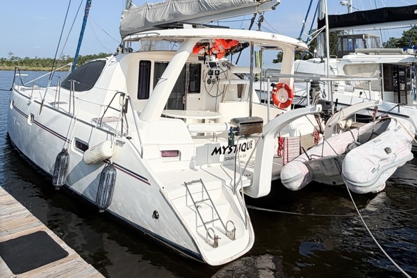 MYSTIQUE 40ft Leopard Yacht For Sale