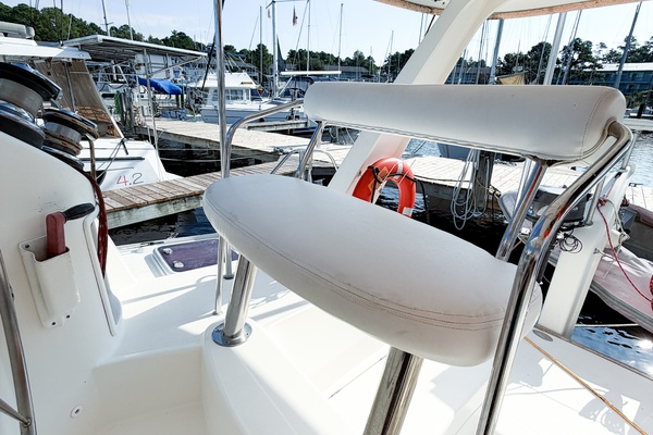 MYSTIQUE 40ft Leopard Yacht For Sale