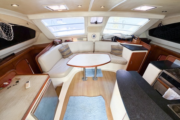 MYSTIQUE 40ft Leopard Yacht For Sale