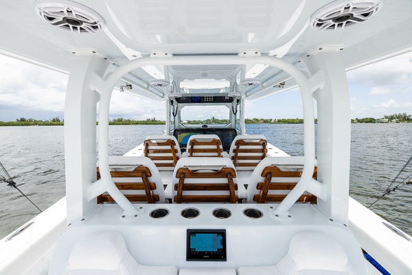 43ft Freeman Yacht For Sale