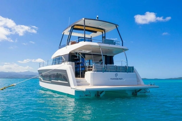Fountaine Pajot  Yacht For Sale