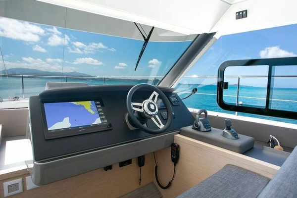 Fountaine Pajot  Yacht For Sale