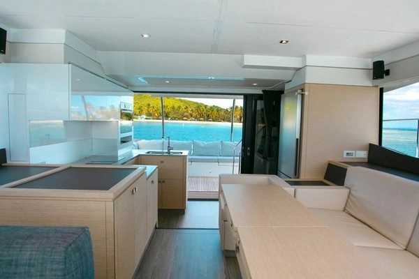 Fountaine Pajot  Yacht For Sale