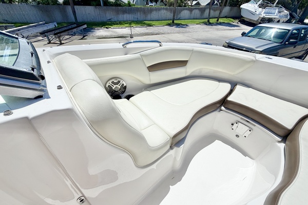 22ft Chaparral Yacht For Sale