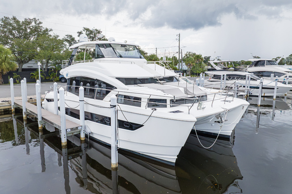 54ft Aquila Yacht For Sale