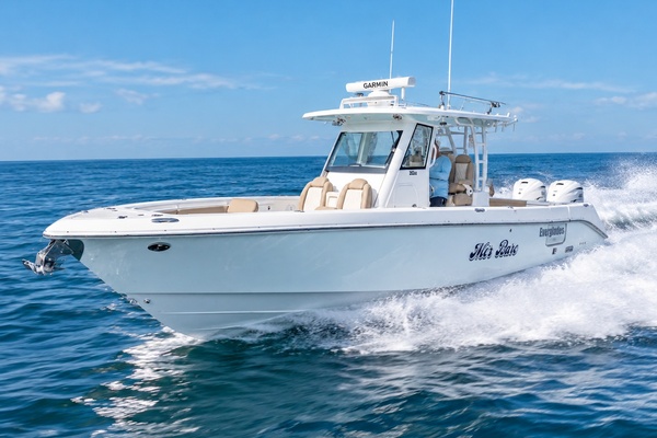 Mer Bare 33ft Everglades Yacht For Sale