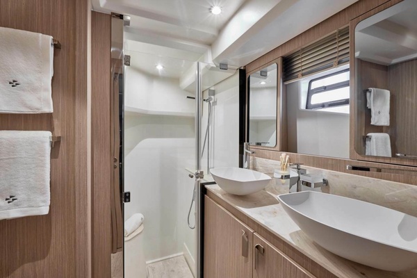 F4 9 49ft Prestige Yacht For Sale
