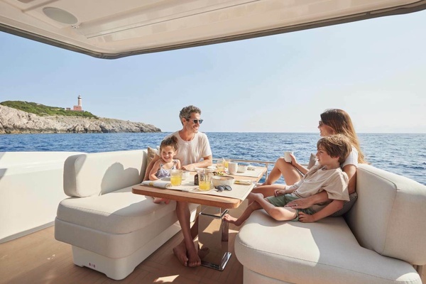 F4 9 49ft Prestige Yacht For Sale