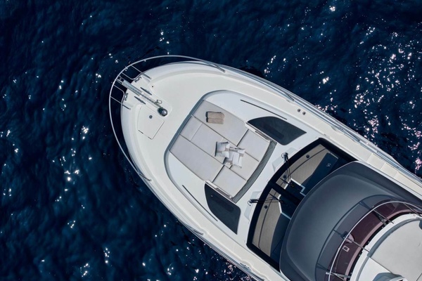 F4 9 49ft Prestige Yacht For Sale