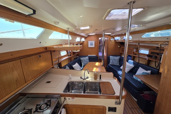Snowdance 39ft Catalina Yacht For Sale