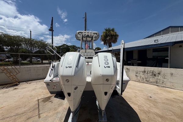 25ft Tidewater Yacht For Sale