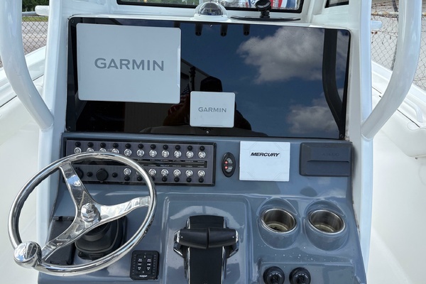 25ft Tidewater Yacht For Sale