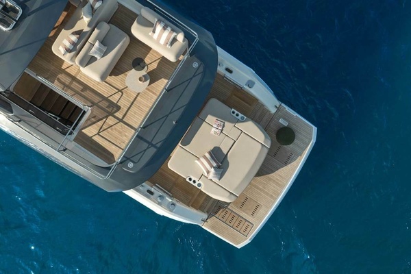 F6 7 67ft Prestige Yacht For Sale