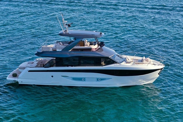 F6 7 67ft Prestige Yacht For Sale