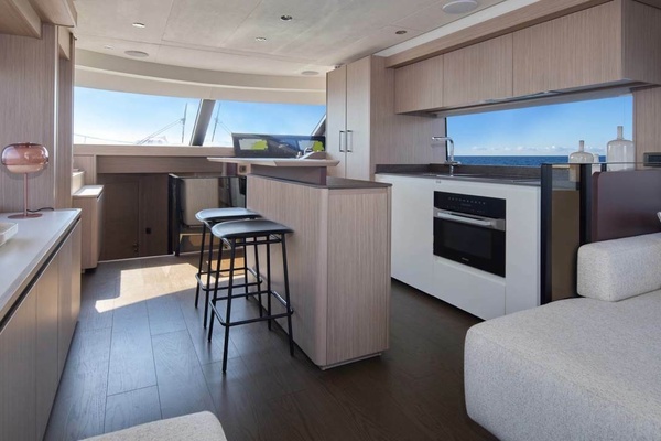 F6 7 67ft Prestige Yacht For Sale