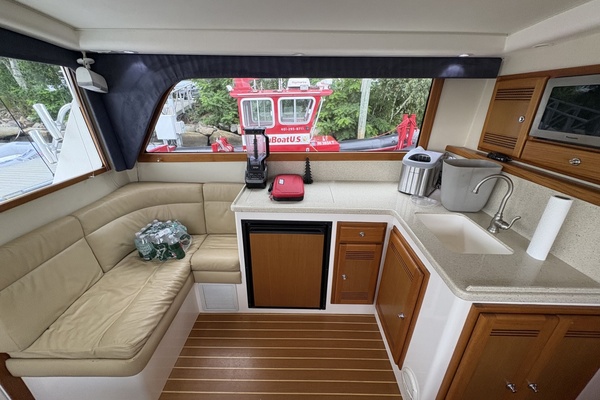 35ft Cabo Yacht For Sale