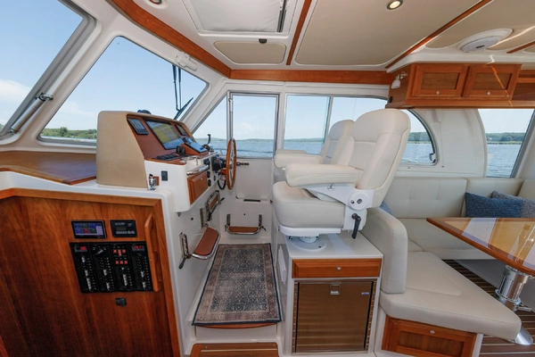 Back Cove 41 Yacht For Sale
