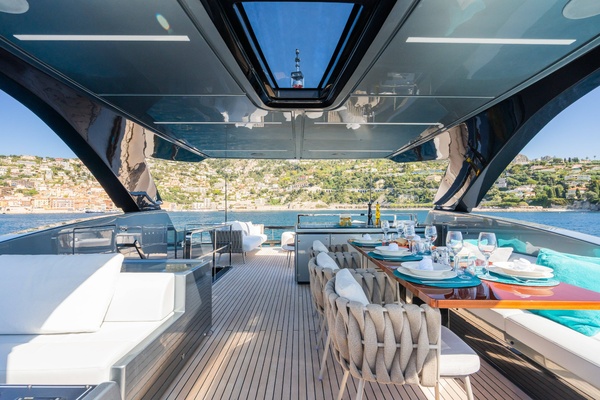 L AS BLEU 82ft Riva Yacht For Sale