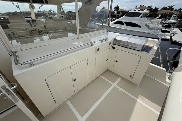 2021Marlow 72 ft Explorer 62E   JIA