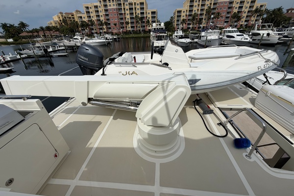 2021Marlow 72 ft Explorer 62E   JIA