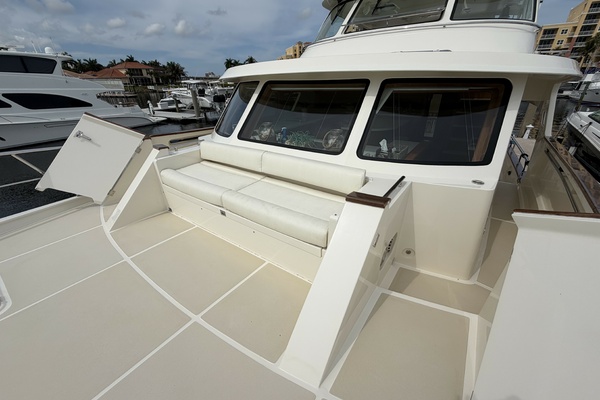 2021Marlow 72 ft Explorer 62E   JIA