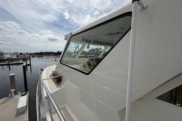 2021Marlow 72 ft Explorer 62E   JIA
