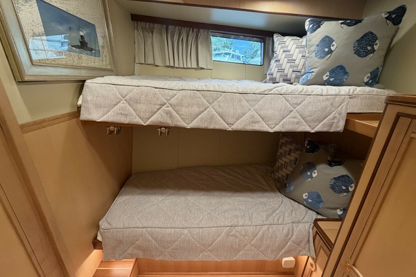 2021Marlow 72 ft Explorer 62E   JIA