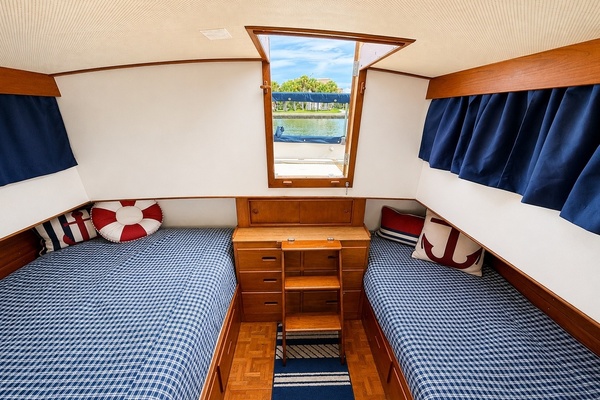 36ft Grand Banks Yacht For Sale
