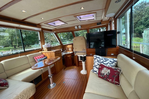 Sundog 42ft Sabre Yacht For Sale