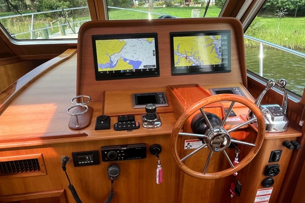 Sundog 42ft Sabre Yacht For Sale