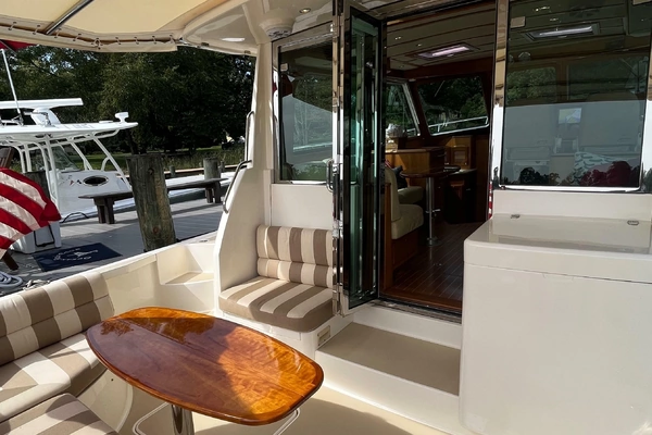 Sabre 42 Salon Express Yacht For Sale