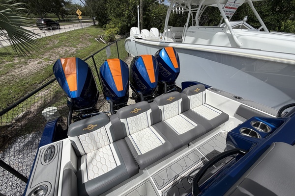 38ft Fountain Yacht For Sale