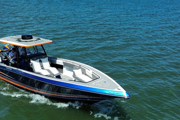 38ft Fountain Yacht For Sale
