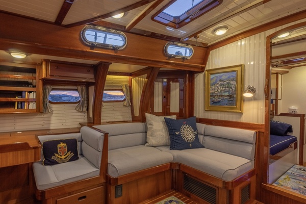 MYSTERY 63ft Lyman Morse Yacht For Sale
