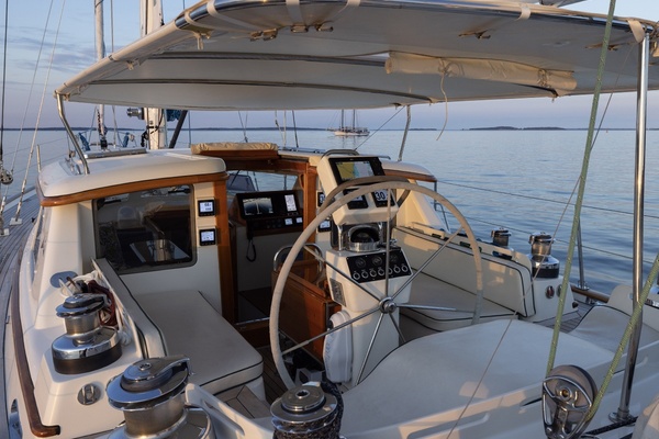 MYSTERY 63ft Lyman Morse Yacht For Sale