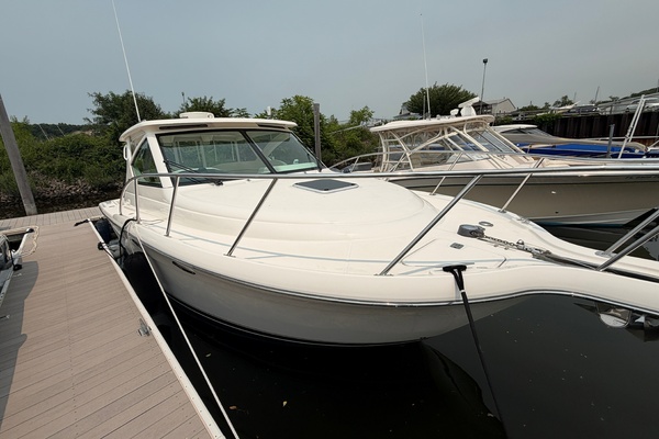 Branch Office 30ft Tiara Yachts Yacht For Sale