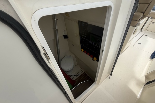 32ft Scout Yacht For Sale