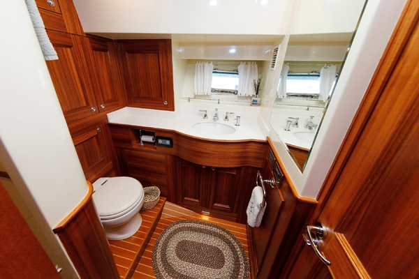 Pronto 72ft Hunt Yachts Yacht For Sale