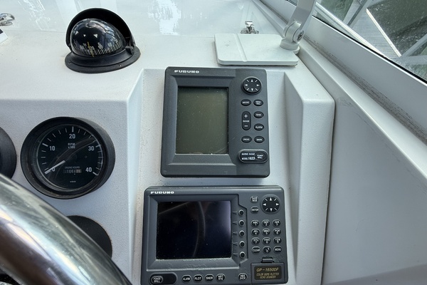 Knot On Call 30ft Mainship Yacht For Sale