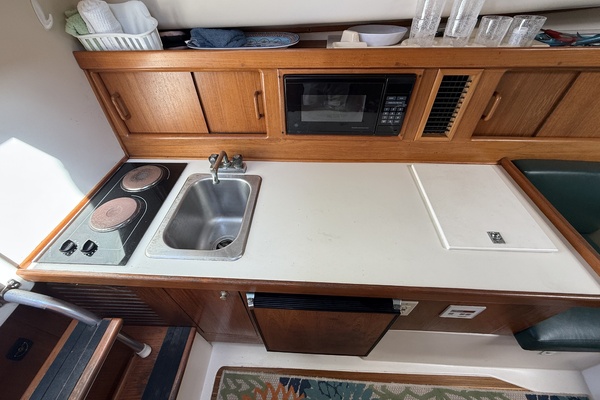 Knot On Call 30ft Mainship Yacht For Sale