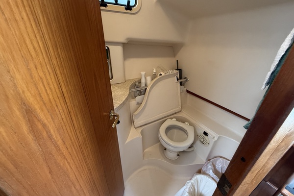 Knot On Call 30ft Mainship Yacht For Sale