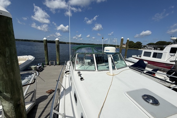 Knot On Call 30ft Mainship Yacht For Sale