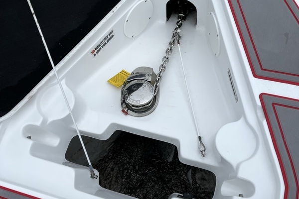 38ft Statement Yacht For Sale