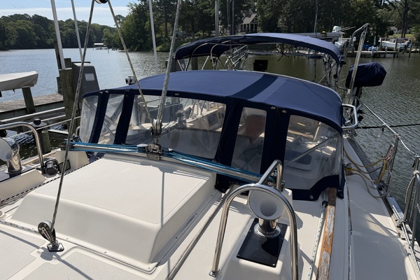 Turtle 35ft Island Packet Yacht For Sale
