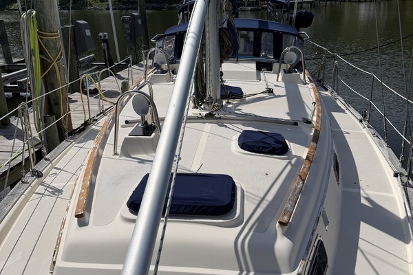 Turtle 35ft Island Packet Yacht For Sale