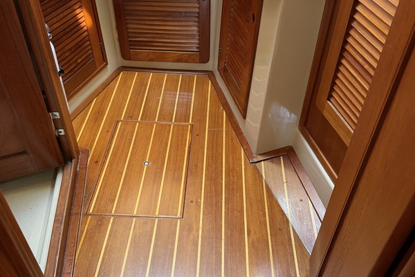 Turtle 35ft Island Packet Yacht For Sale