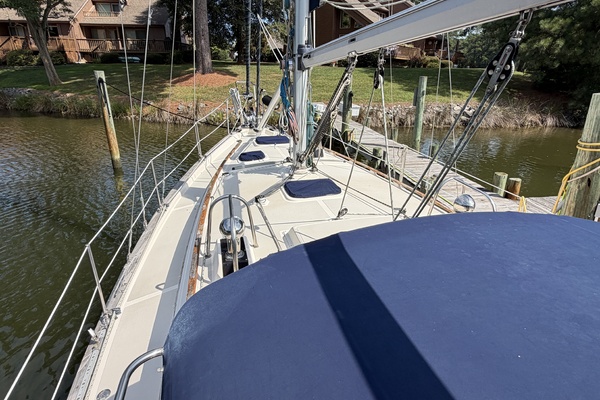 Turtle 35ft Island Packet Yacht For Sale