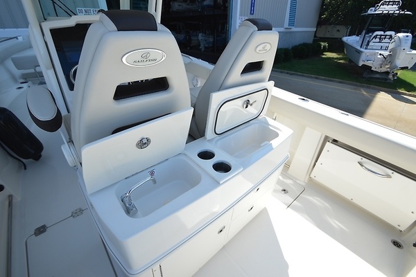Bay Dawg 27ft Sailfish Yacht For Sale