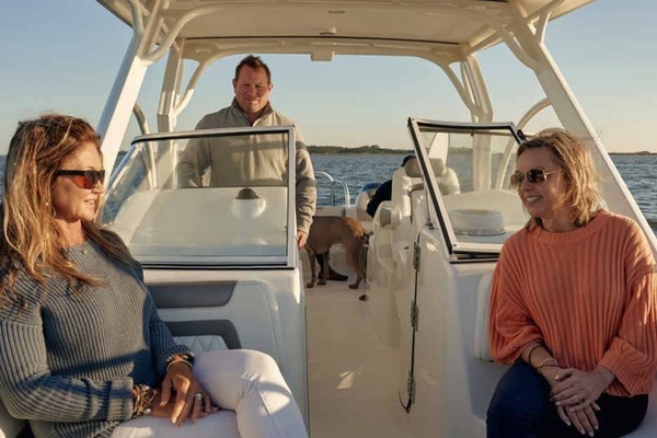 25ft World Cat Yacht For Sale